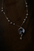 Load image into Gallery viewer, marie (shell rosary #4)
