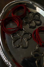 Load image into Gallery viewer, te quiero (pendent on ribbon )
